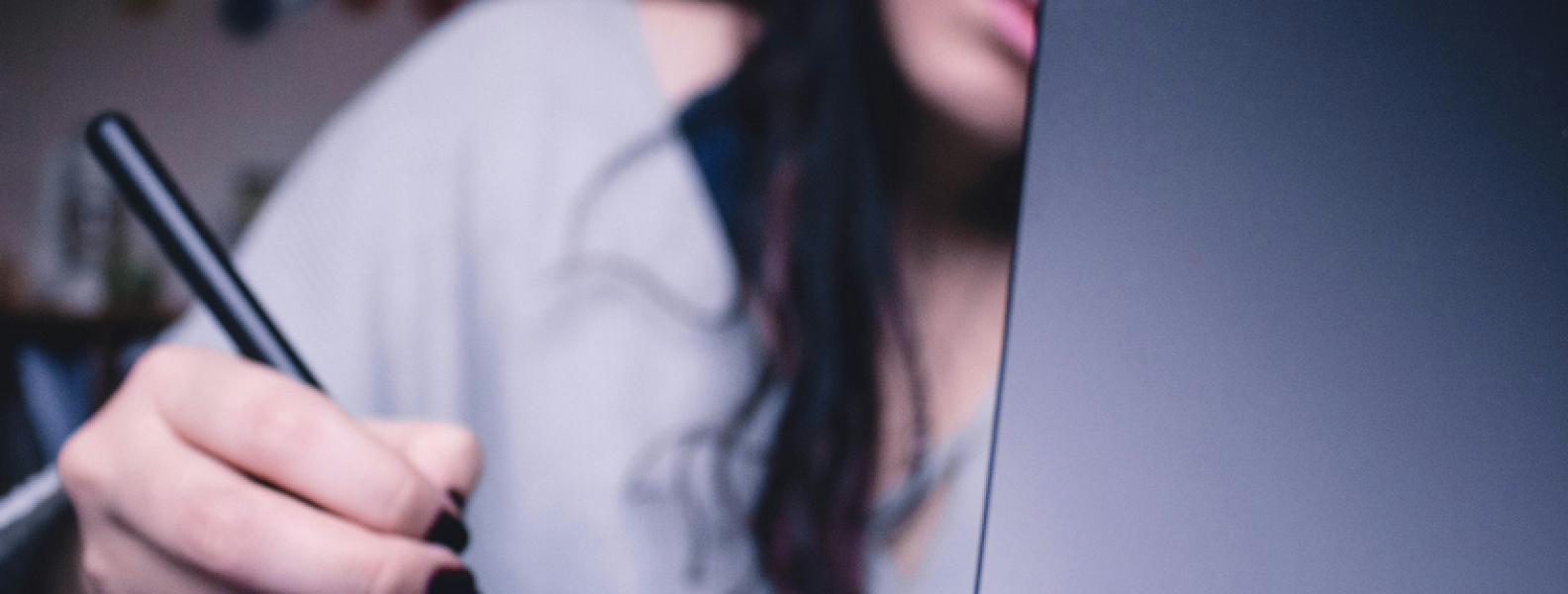 What financial help is available for disabled students?